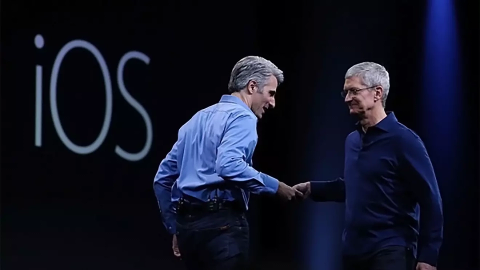 succéder à Tim Cook