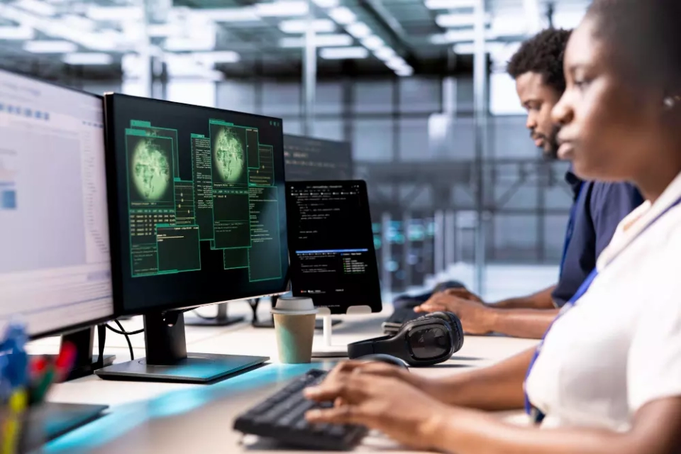 Microsoft alerte sur une recrudescence mondiale des cyberattaques propulsées par l’intelligence artificielle 113230