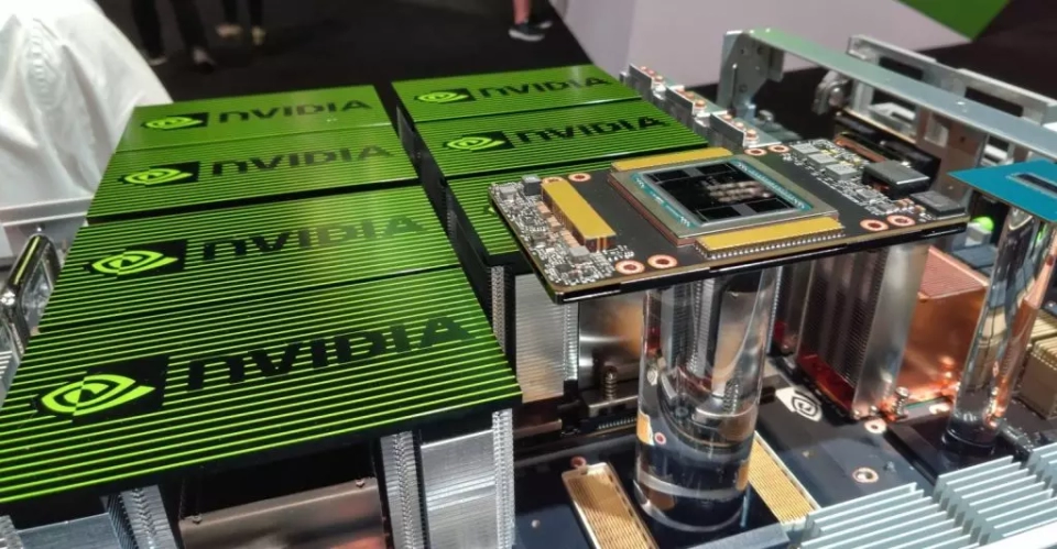 Nvidia Dgx 2 Open Chassis YS 1024x532 1 960x499